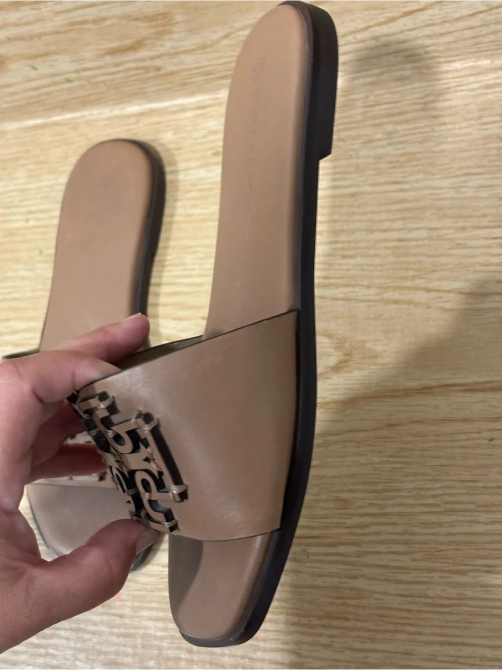 TORY BURCH Womens Ines Logo Leather Slide Flat Sandal